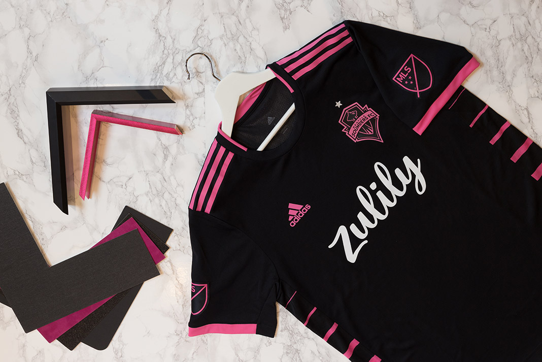 black and pink jersey design